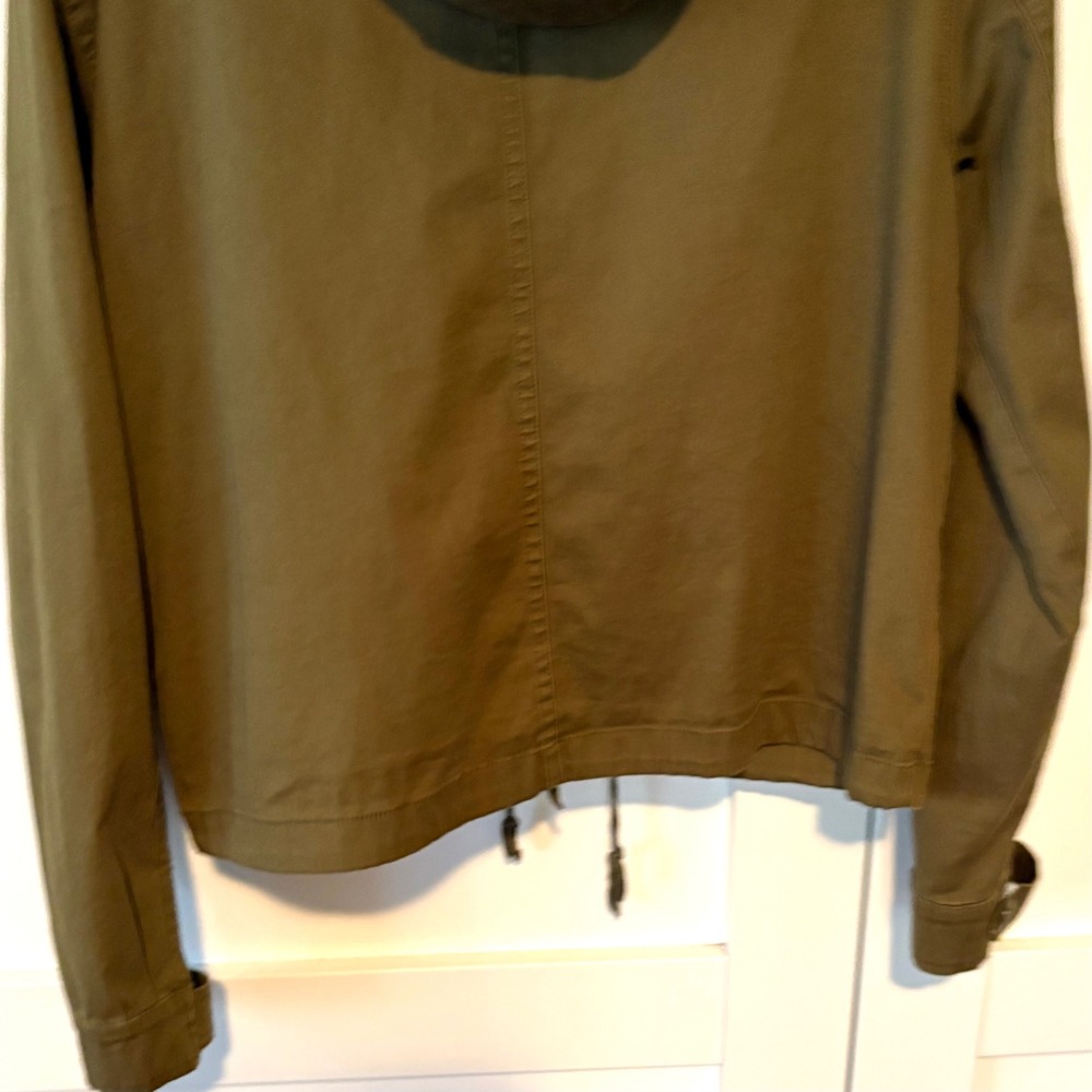 Brandy Melville Olive Cotton Utility Hooded Jacket in Size M - Picture 8 of 11